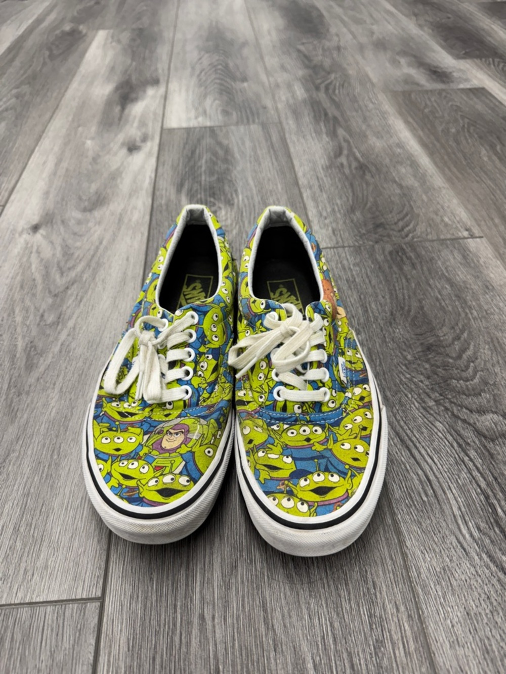 Toy Story Glow in the Dark VANS - Picture 1 of 8